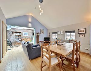 Photo 7- click for photo gallery